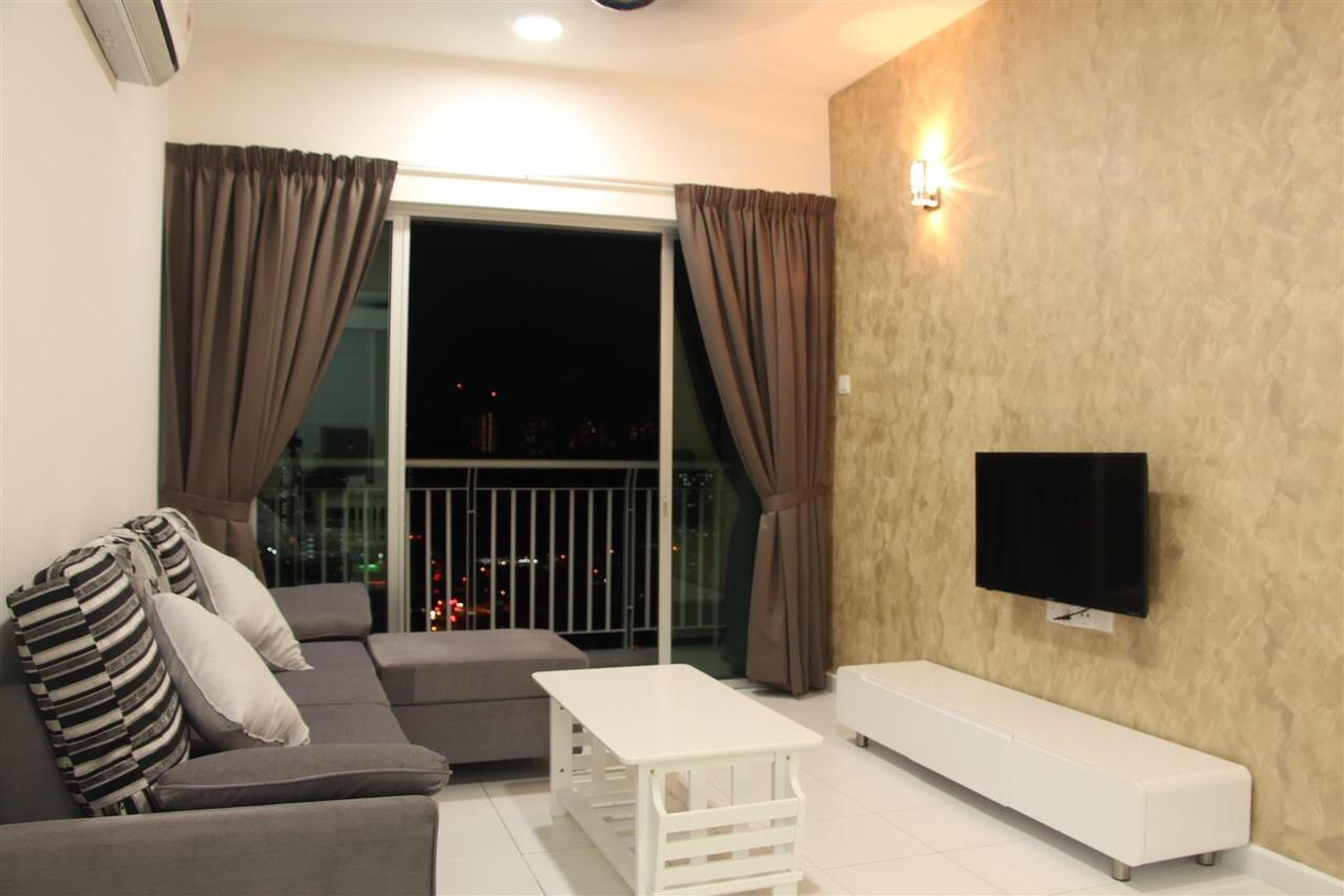 3 Bedroom Condo @ Near Spice Arena บายันเลอปาส ภายนอก รูปภาพ